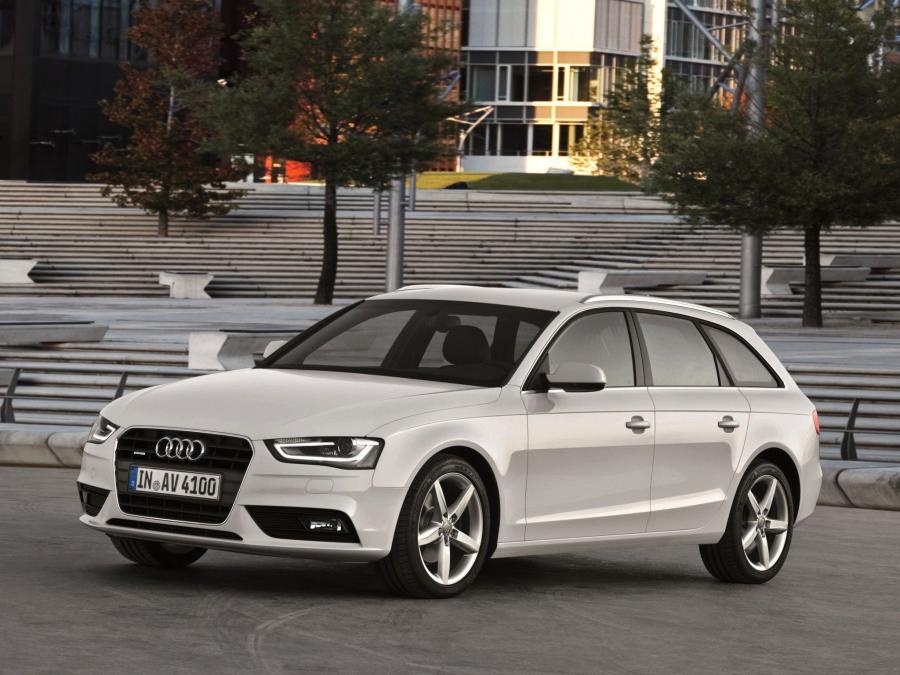  Audi A4 2.0 TDI Quattro Avant (B8, 8K) 2012 года  (фото 1 из 19)